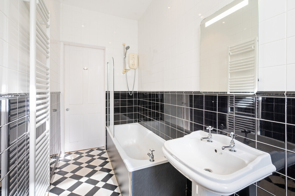 5 (1F2) Comiston Gardens, Morningside, Edinburgh, EH10 5QH Image 20
