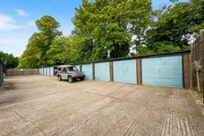 Mulgrave Road, Belmont, SUTTON