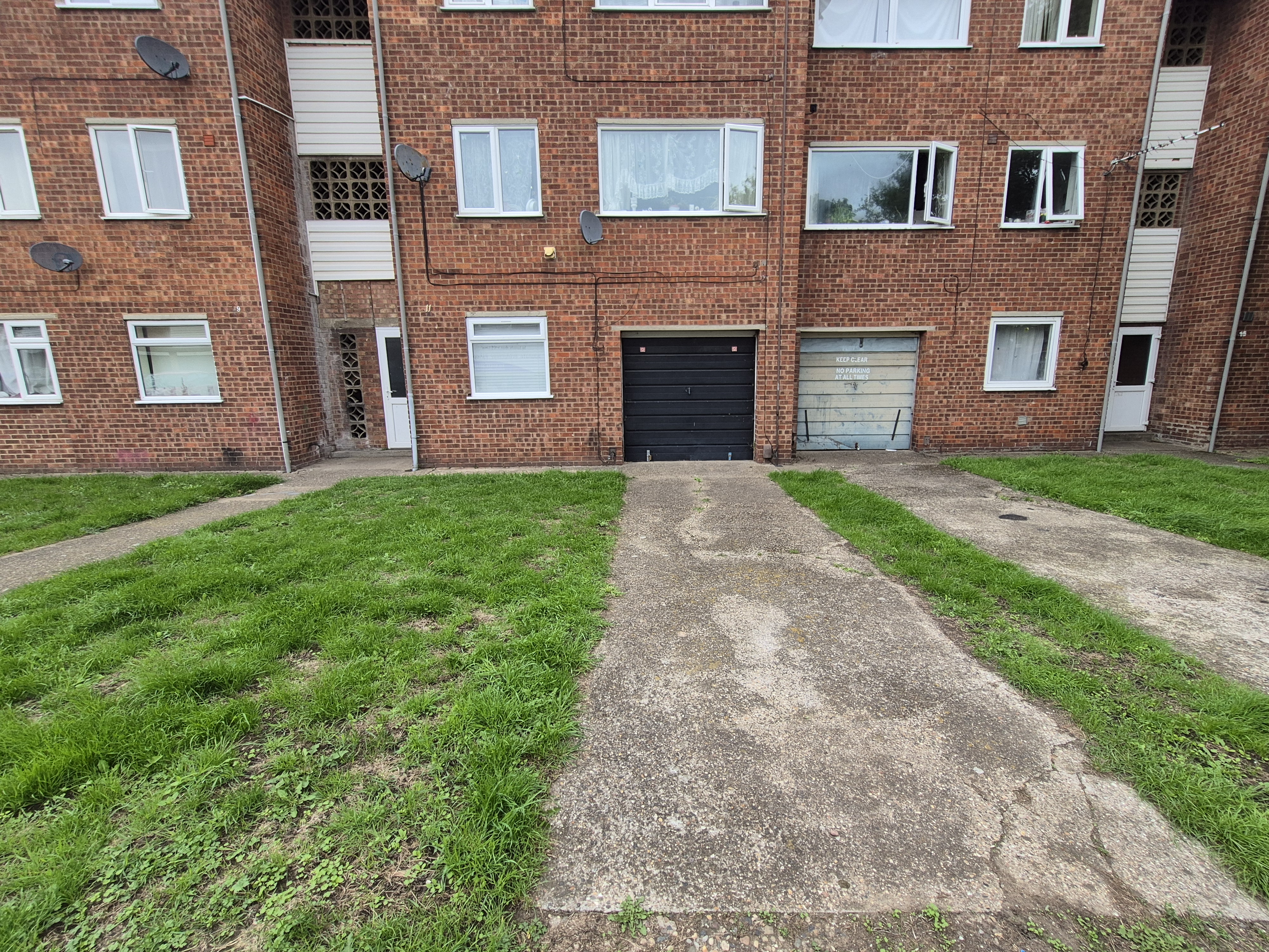 Thorgam Court, Grimsby, DN31 2EU Image 1