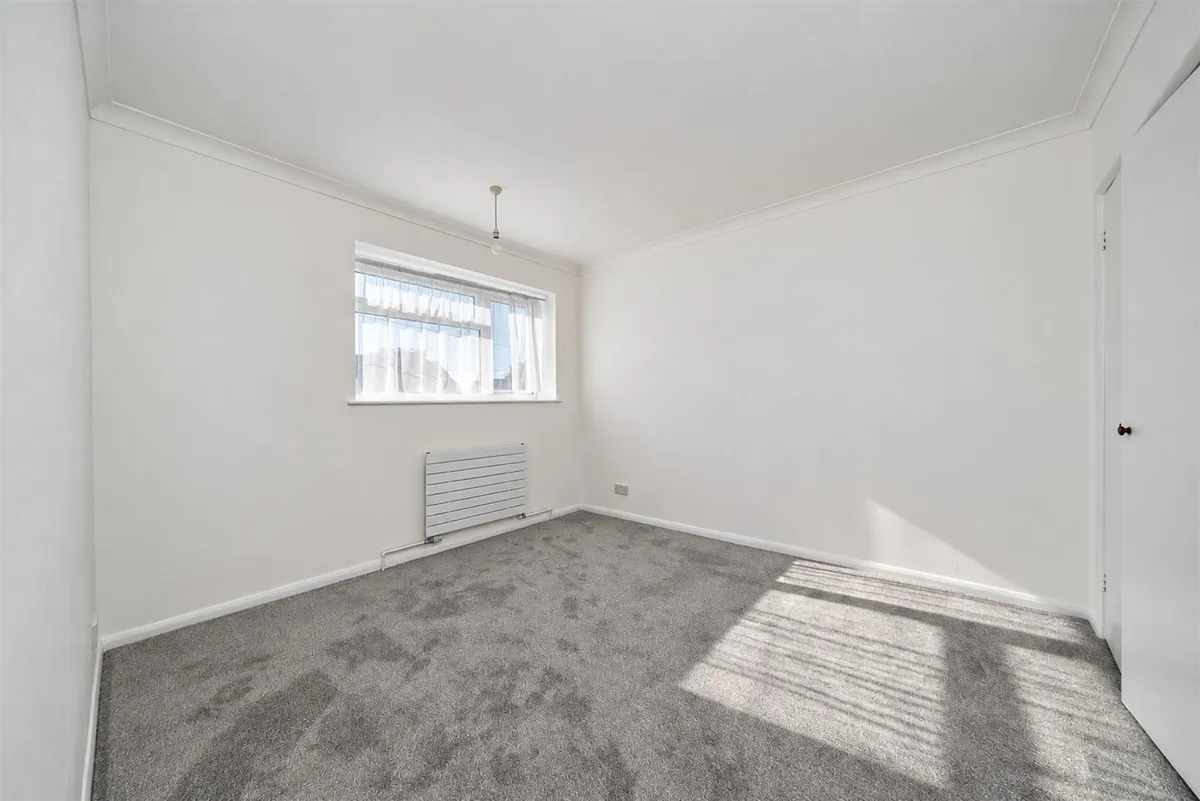 Tile Kiln Lane, Leverstock Green, Hemel Hempstead, Hertfordshire, HP3 8NH