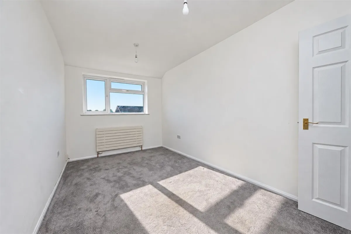 Tile Kiln Lane, Leverstock Green, Hemel Hempstead, Hertfordshire, HP3 8NH
