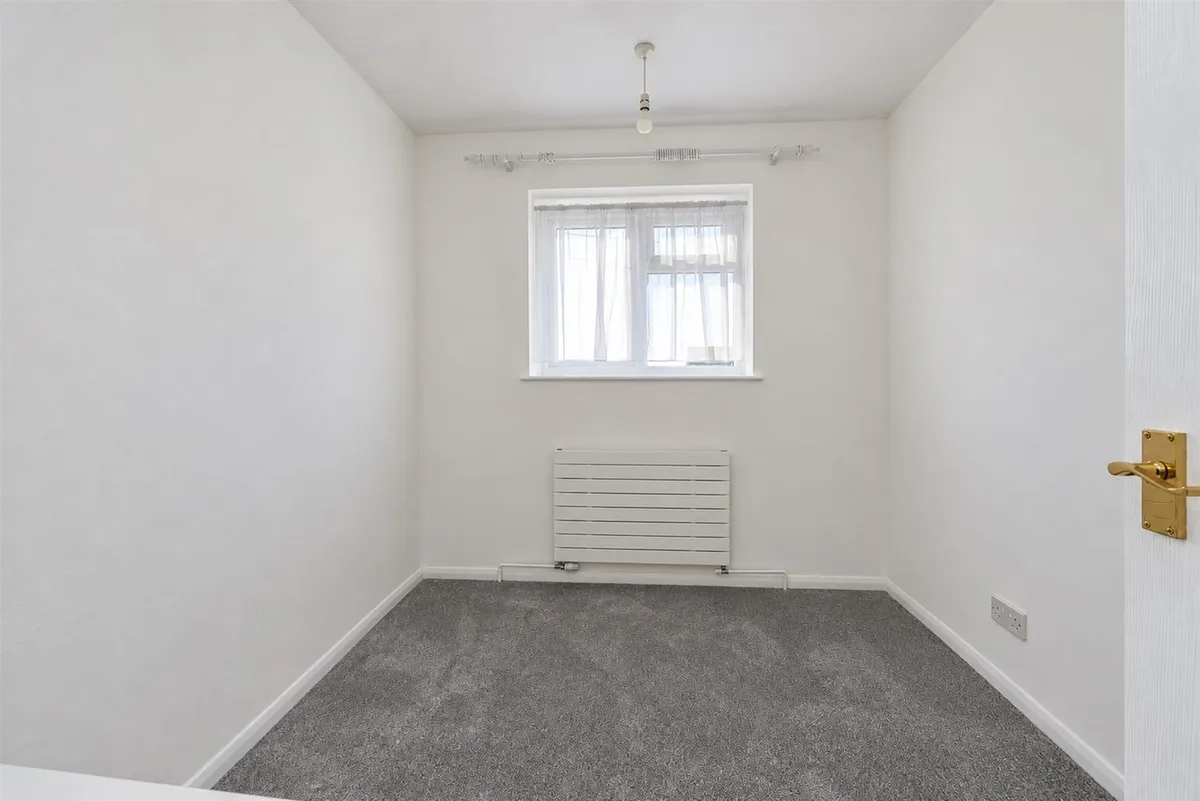 Tile Kiln Lane, Leverstock Green, Hemel Hempstead, Hertfordshire, HP3 8NH