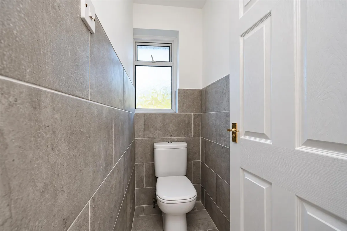 Tile Kiln Lane, Leverstock Green, Hemel Hempstead, Hertfordshire, HP3 8NH