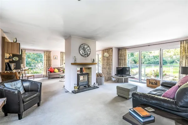 Uvedale Road, Limpsfield, RH8 photo 13