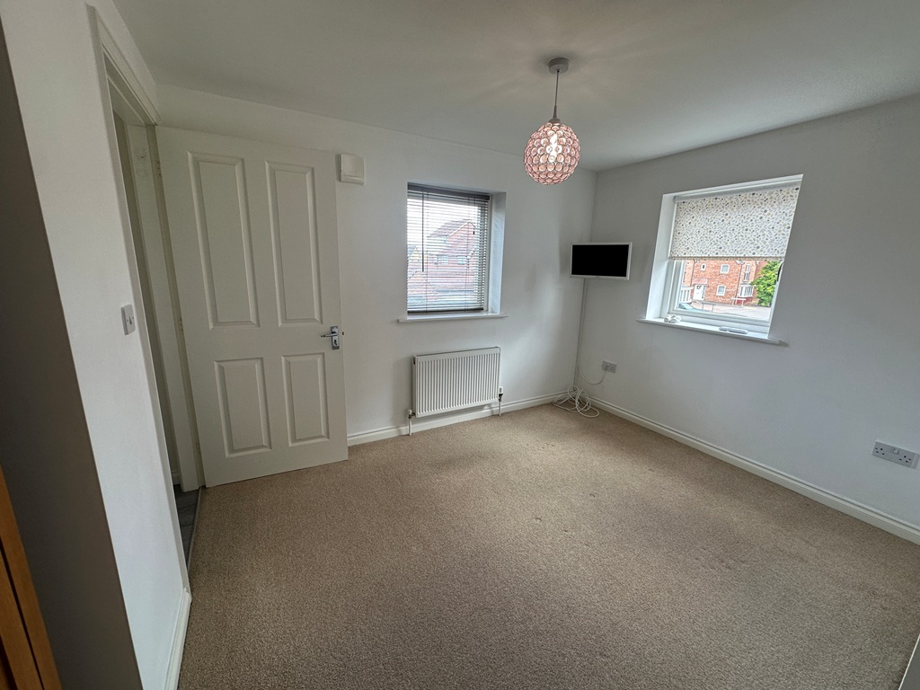 Elder Road, Grimsby, DN34 4GE Image 9