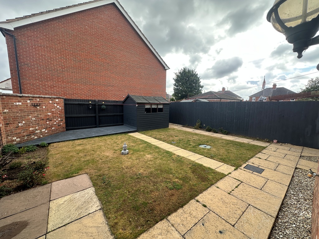 Elder Road, Grimsby, DN34 4GE Image 15