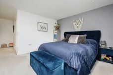 Village Heights, Plymouth