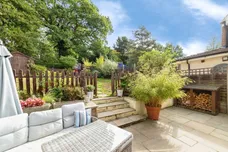 Clusterbolts, Stapleford, Hertford