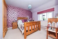 Clusterbolts, Stapleford, Hertford