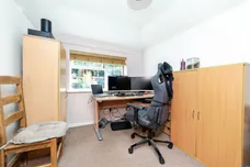 Clusterbolts, Stapleford, Hertford