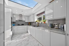 Firswood Avenue, Epsom