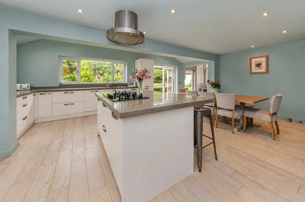 Old Highway, Colwyn Bay, Conwy, LL28