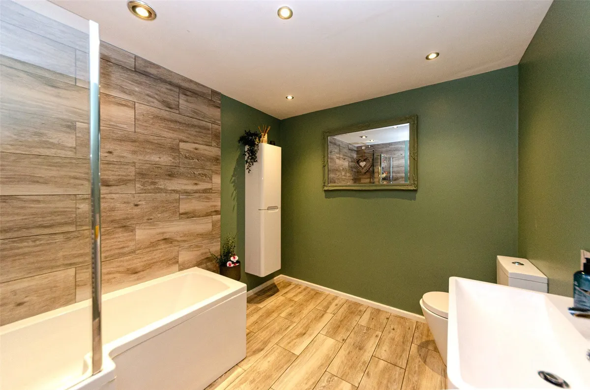 Old Highway, Colwyn Bay, Conwy, LL28