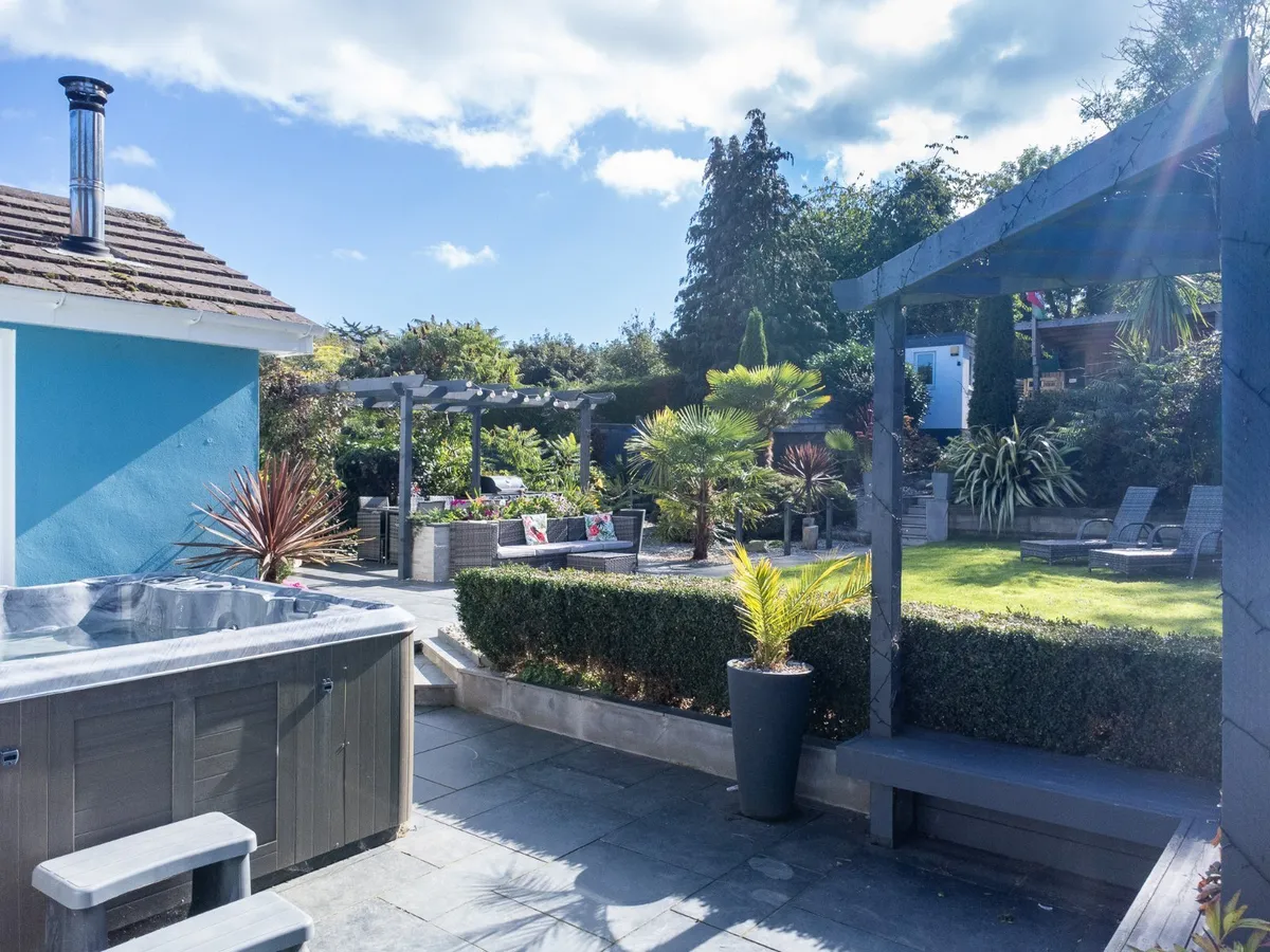 Old Highway, Colwyn Bay, Conwy, LL28