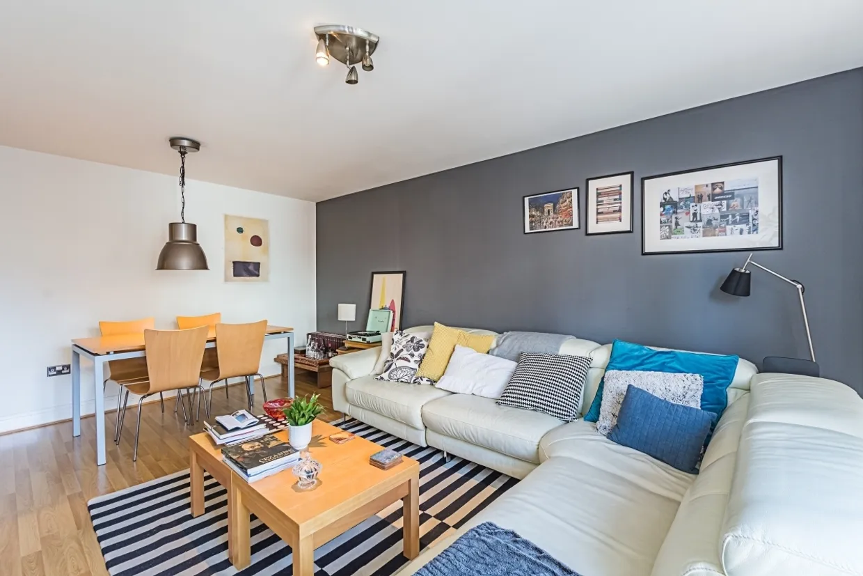 Montaigne Close London SW1P photo 2
