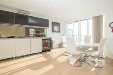 Pump House Crescent London TW8 photo 5