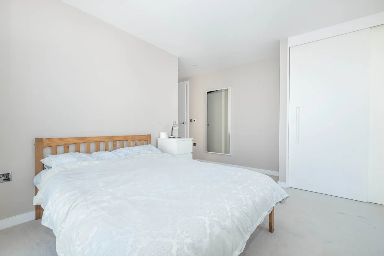 Pump House Crescent London TW8 photo 8