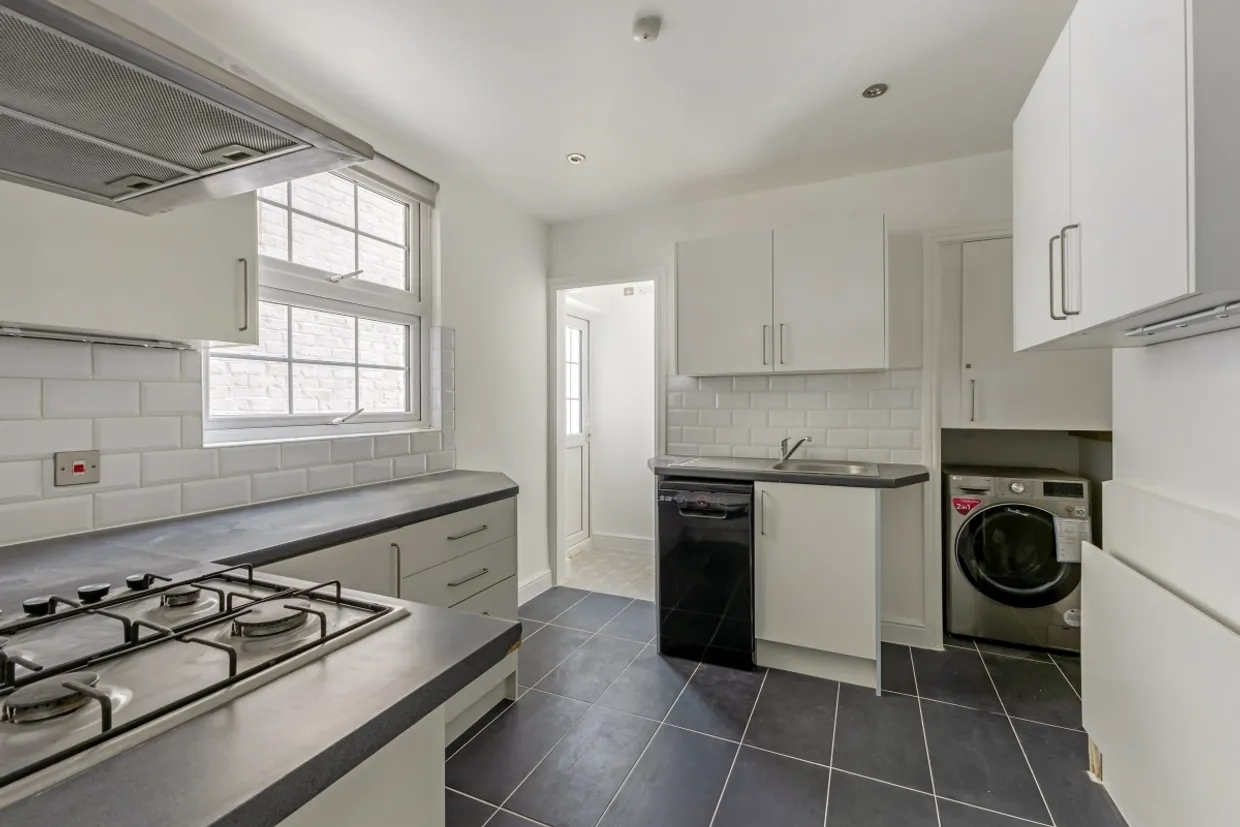 Whellock Road London W4 photo 7