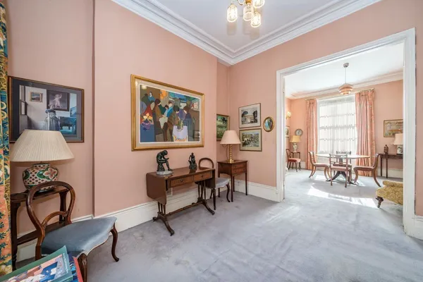 Westmoreland Place, London, SW1V photo 2