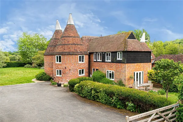 Salmans Lane, Penshurst, TN11 photo 1