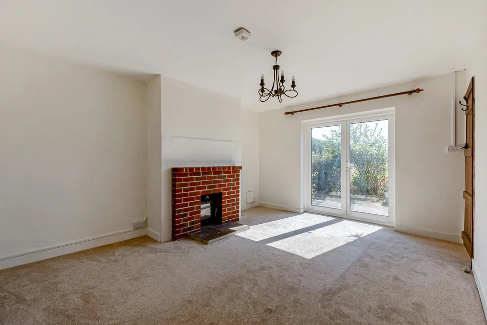 Bashurst Hill, Horsham, RH13 photo 18