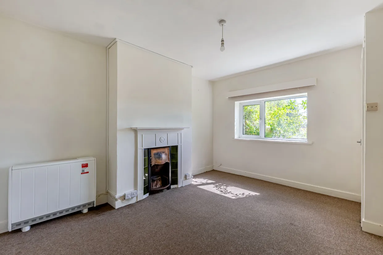 Bashurst Hill, Horsham, RH13 photo 22