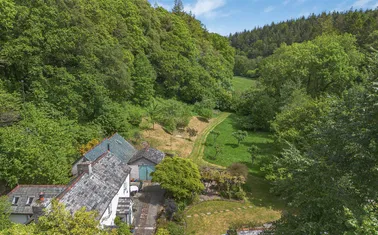 Rezare - 4.66 acres in all