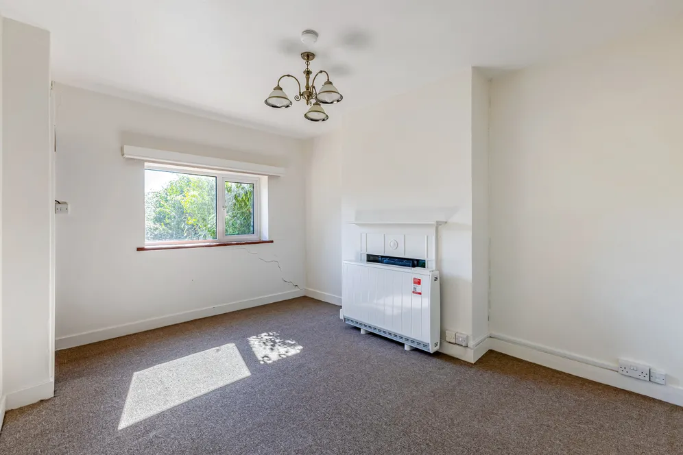 Bashurst Hill, Horsham, RH13 photo 26