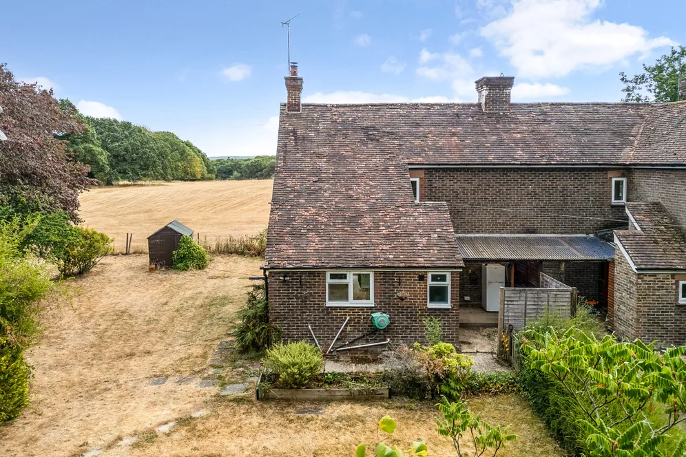 Bashurst Hill, Horsham, RH13 photo 40