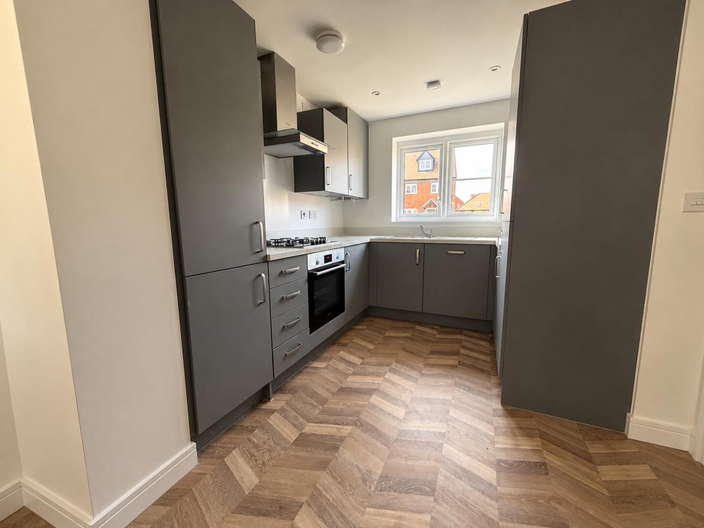 Ebenezer Avenue, Collingtree Park, Northampton Image 3
