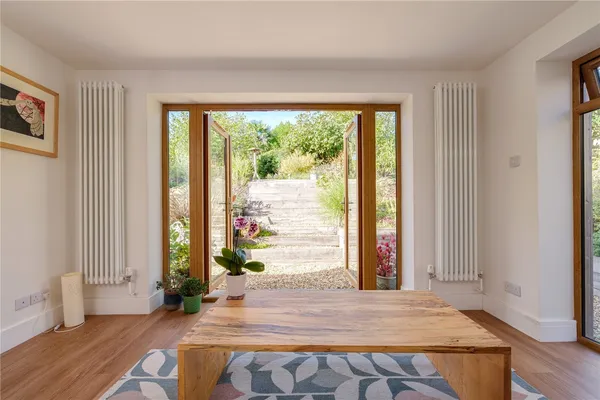 Middle Ridge Lane, Corton Denham, DT9 photo 4