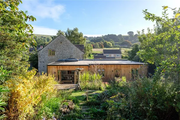 Middle Ridge Lane, Corton Denham, DT9 photo 14