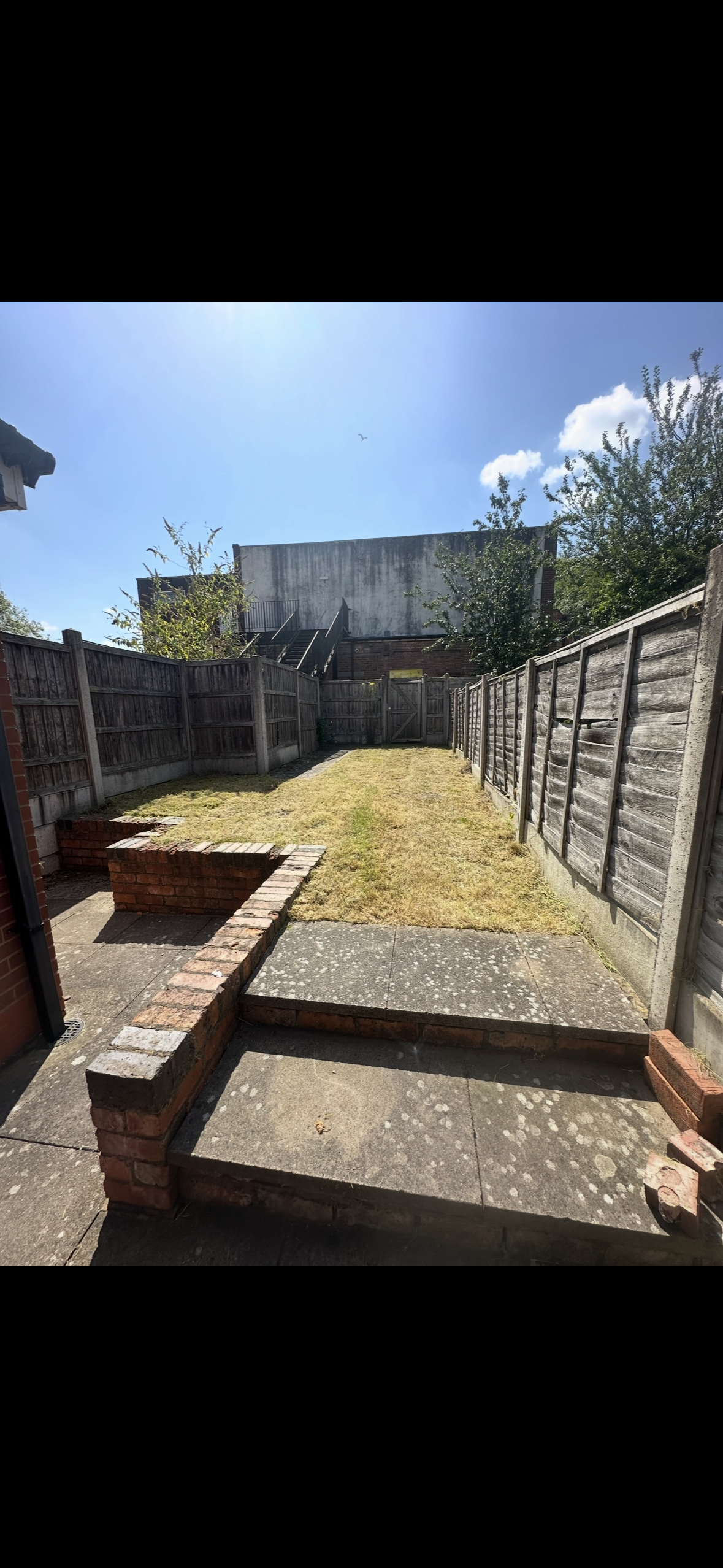 34 TIVERTON ROAD Image 12