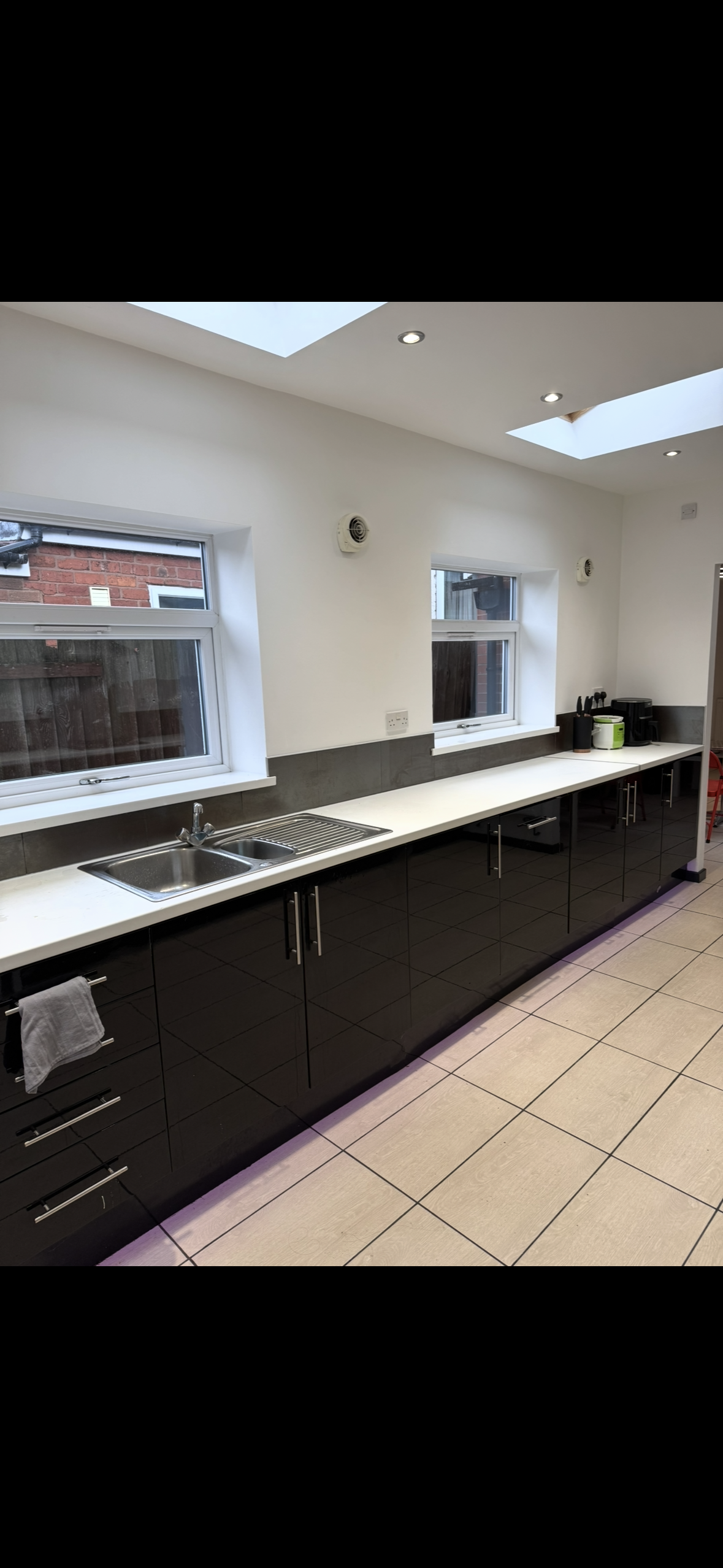 34 TIVERTON ROAD Image 2