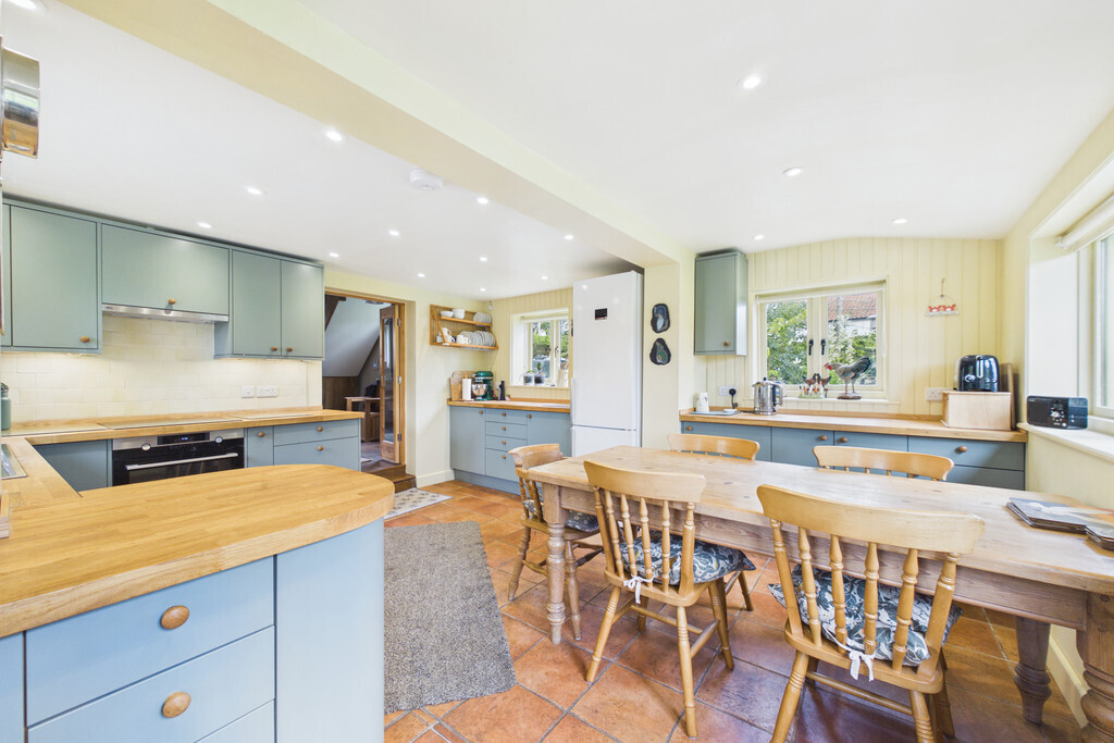 Blyford, Halesworth Image 6