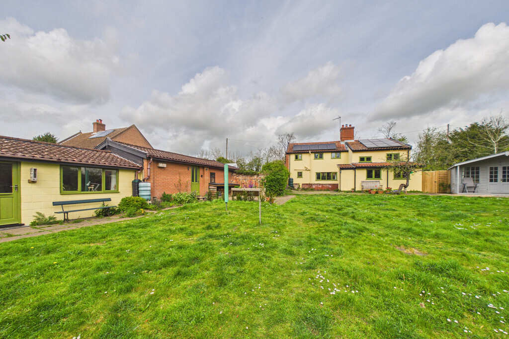 Blyford, Halesworth Image 8