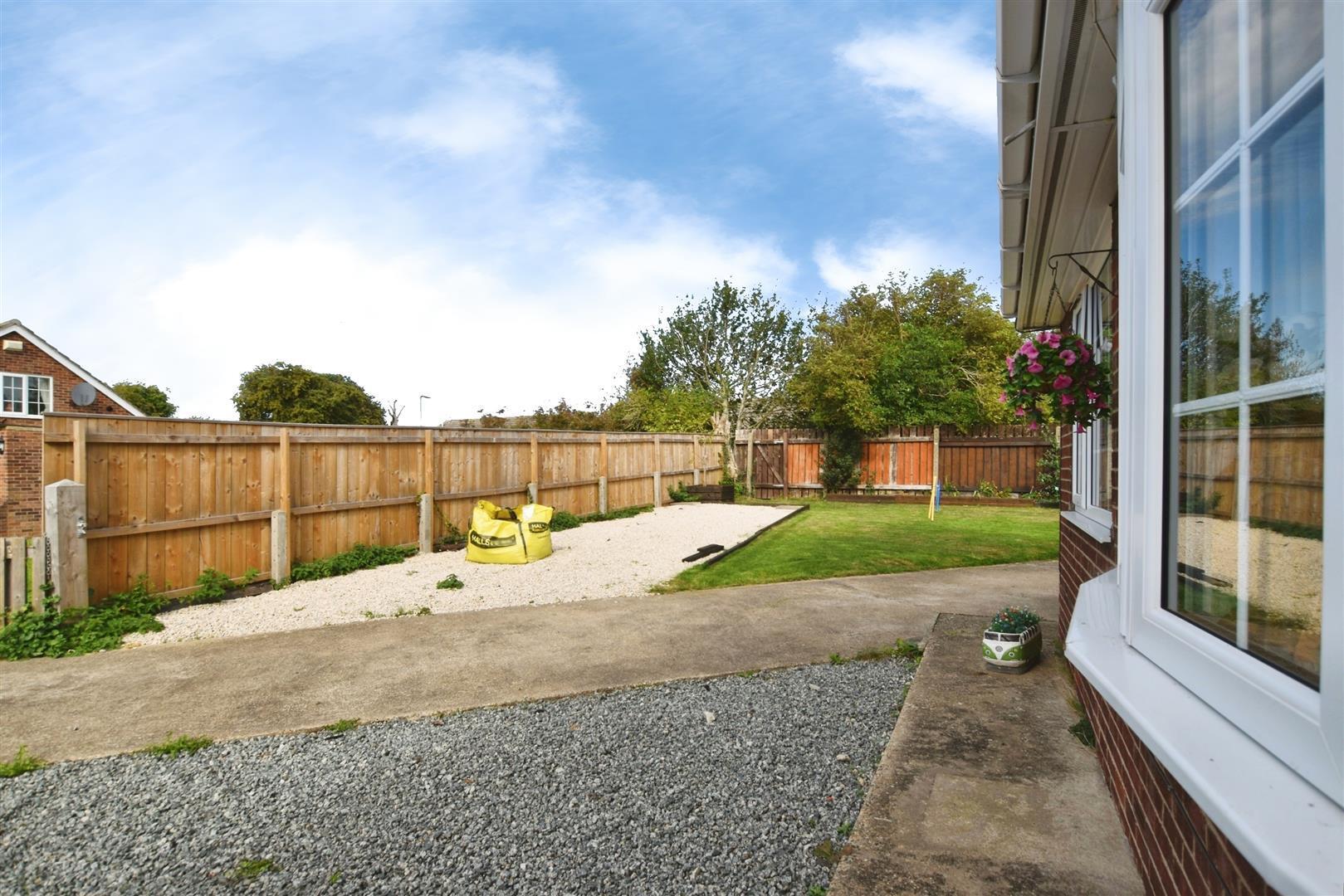 Saffron Garth, Patrington Image 21