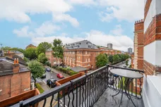 Lurline Gardens, London, SW11 photo 3