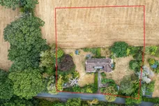 Bashurst Hill, Horsham, RH13 photo 3
