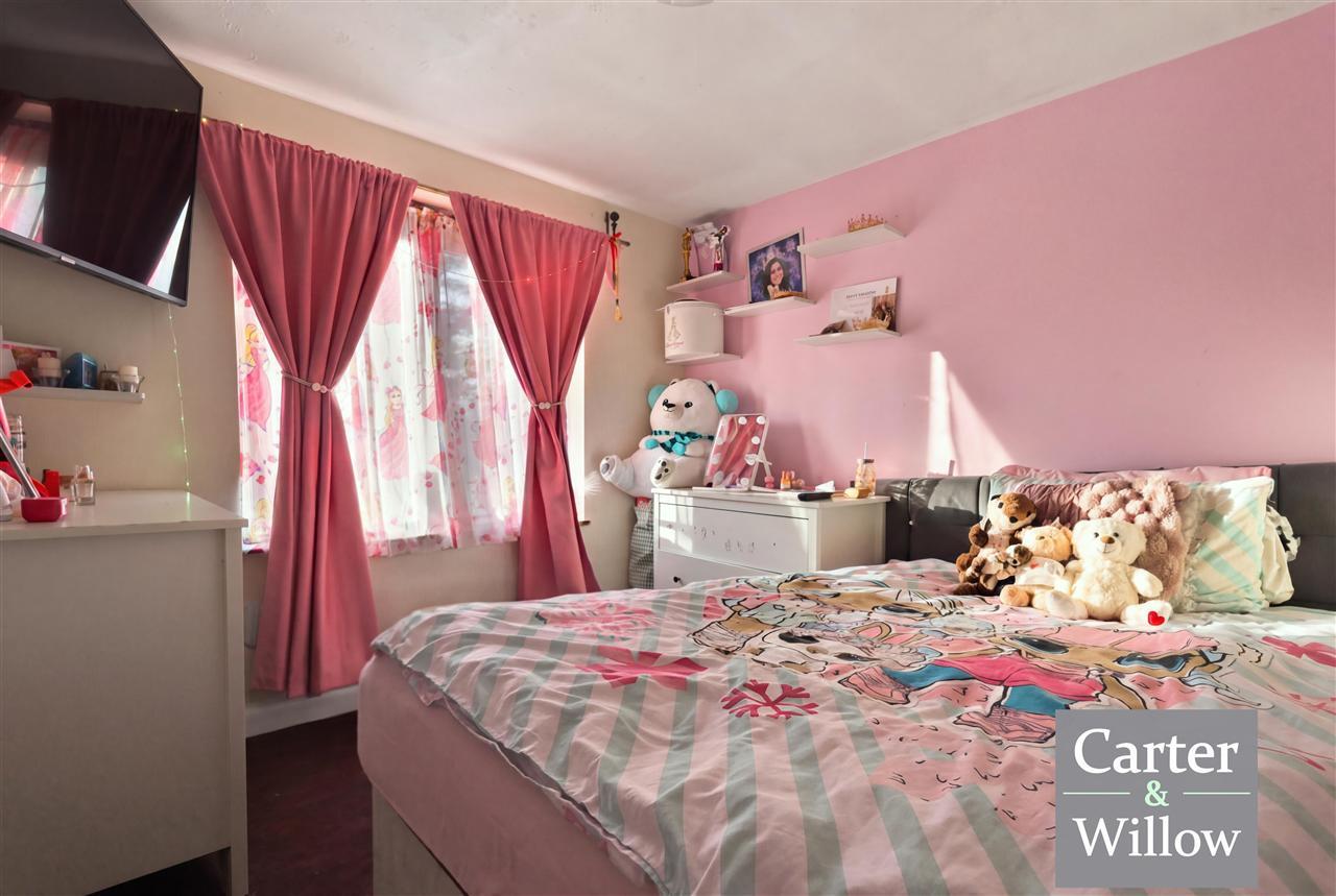 Wood Lane, Dagenham, Essex Image 13