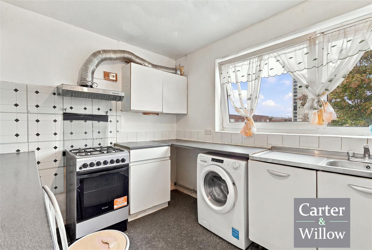 Cowbridge Road, Essex Image 3