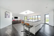 College Hill Terrace Haslemere GU27 photo 2