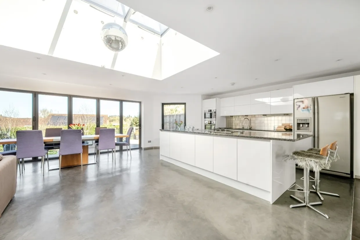 College Hill Terrace Haslemere GU27 photo 4