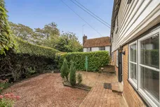 Fairmans Lane Brenchley TN12 photo 4