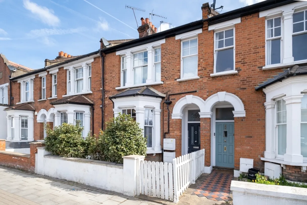 Cavendish Road London SW12 photo 9