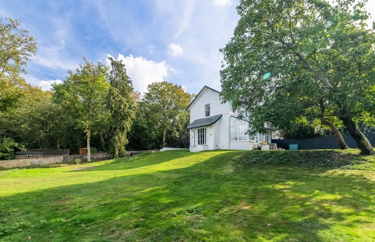 The Glebe London SE3 photo 11