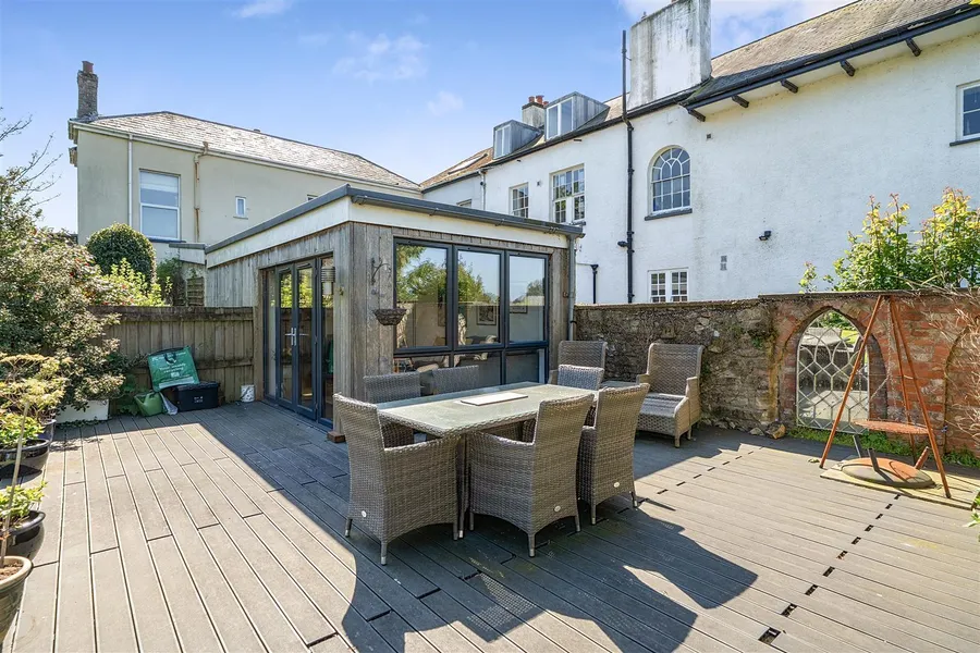 Property Image 17