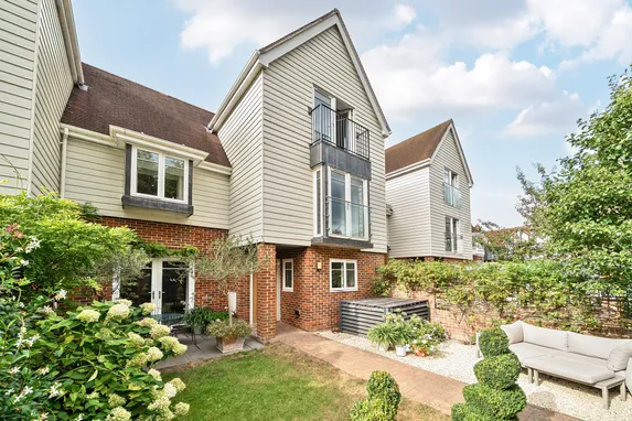 Draymans Lane, Marlow, SL7