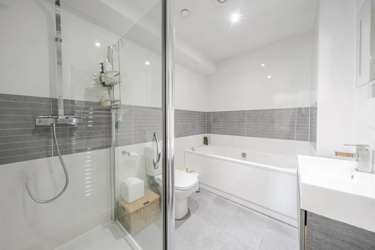 Draymans Lane, Marlow, SL7 photo 6