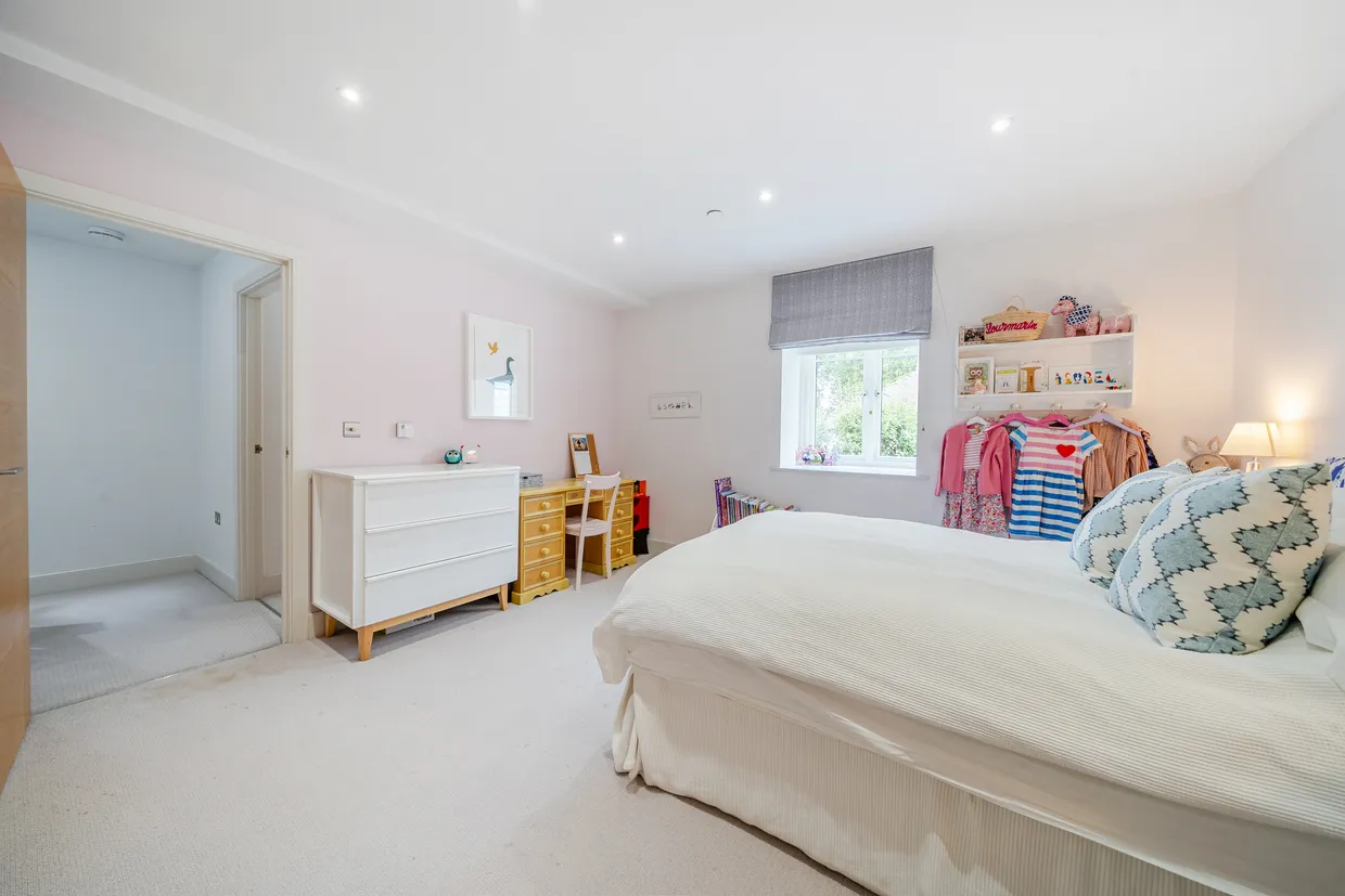 Draymans Lane, Marlow, SL7 photo 7